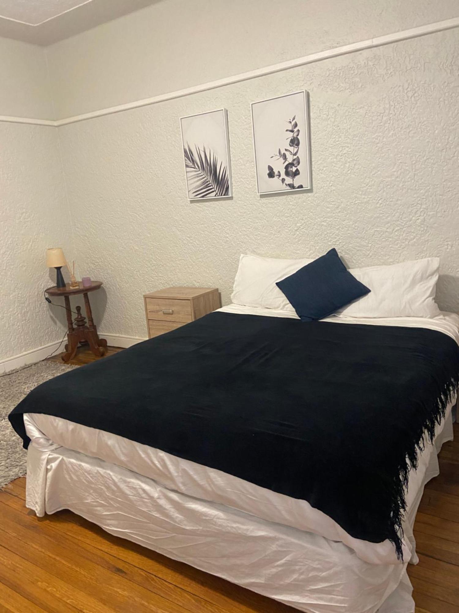 Apartment Away From Cape Town