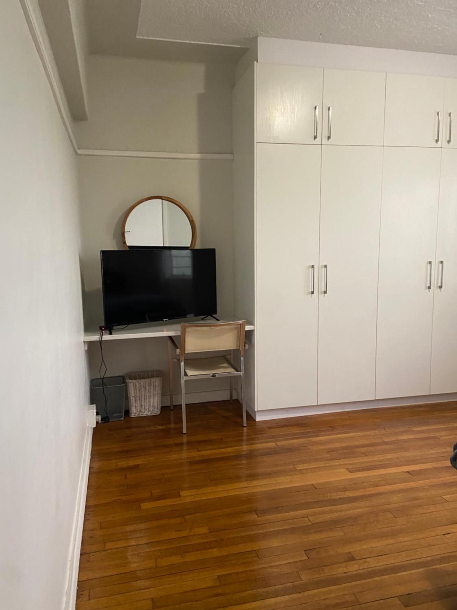 Apartment Away From